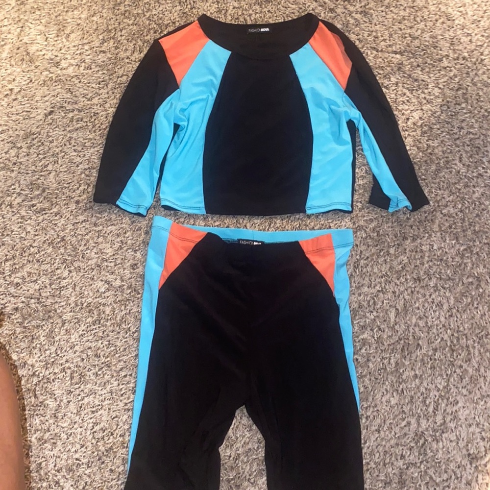 SIZE XL, Two Piece Set